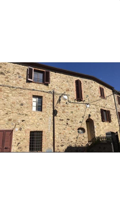 Apartamento Rosa Di Maggio Pari Exterior foto