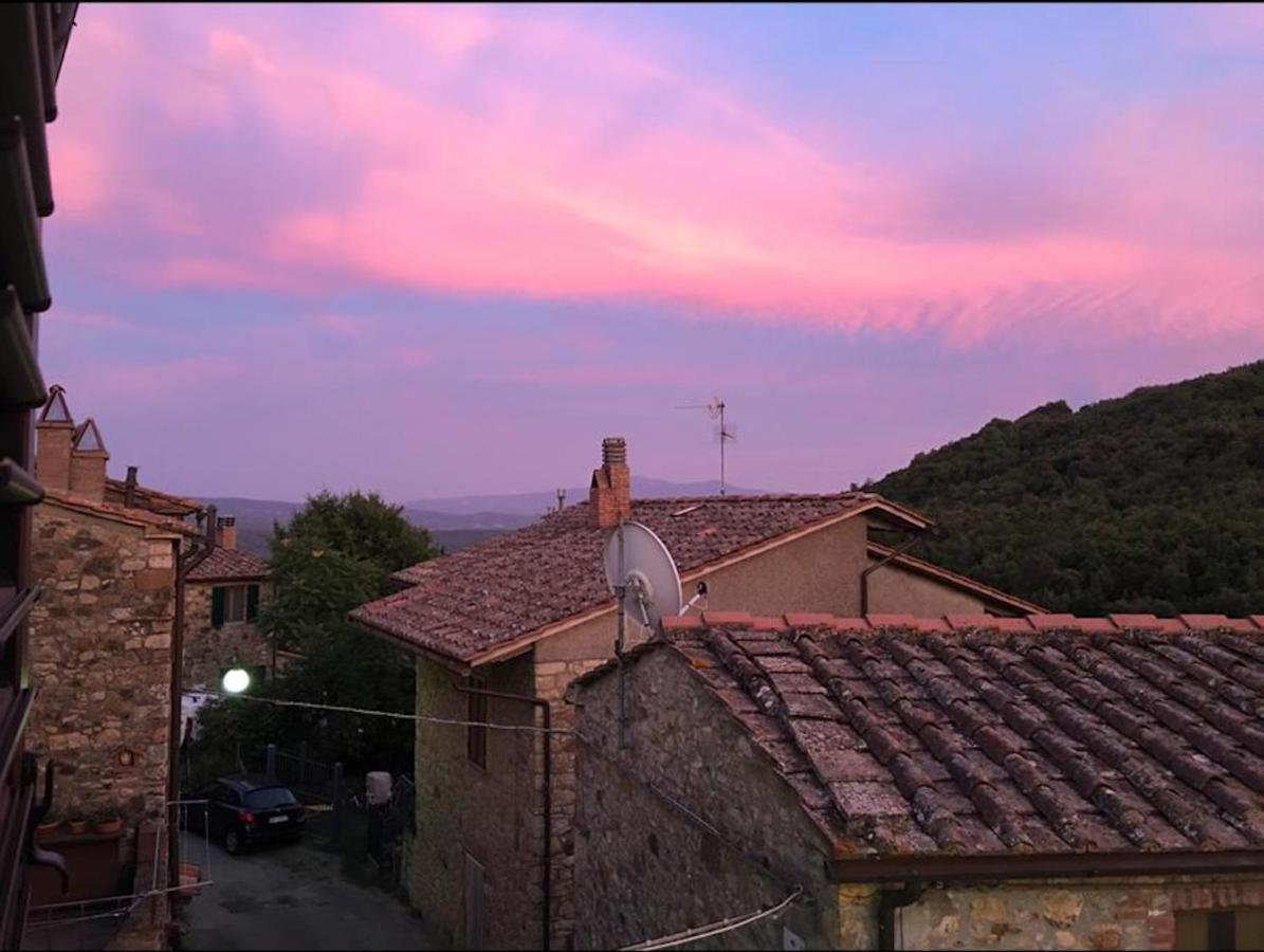 Apartamento Rosa Di Maggio Pari Exterior foto