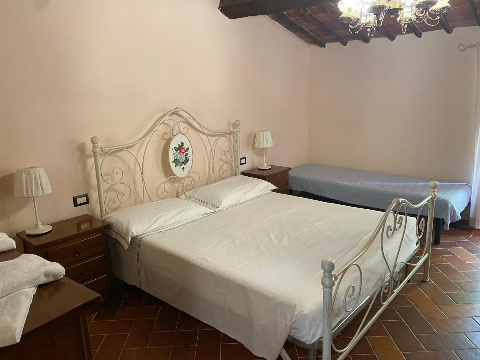 Apartamento Rosa Di Maggio Pari Exterior foto