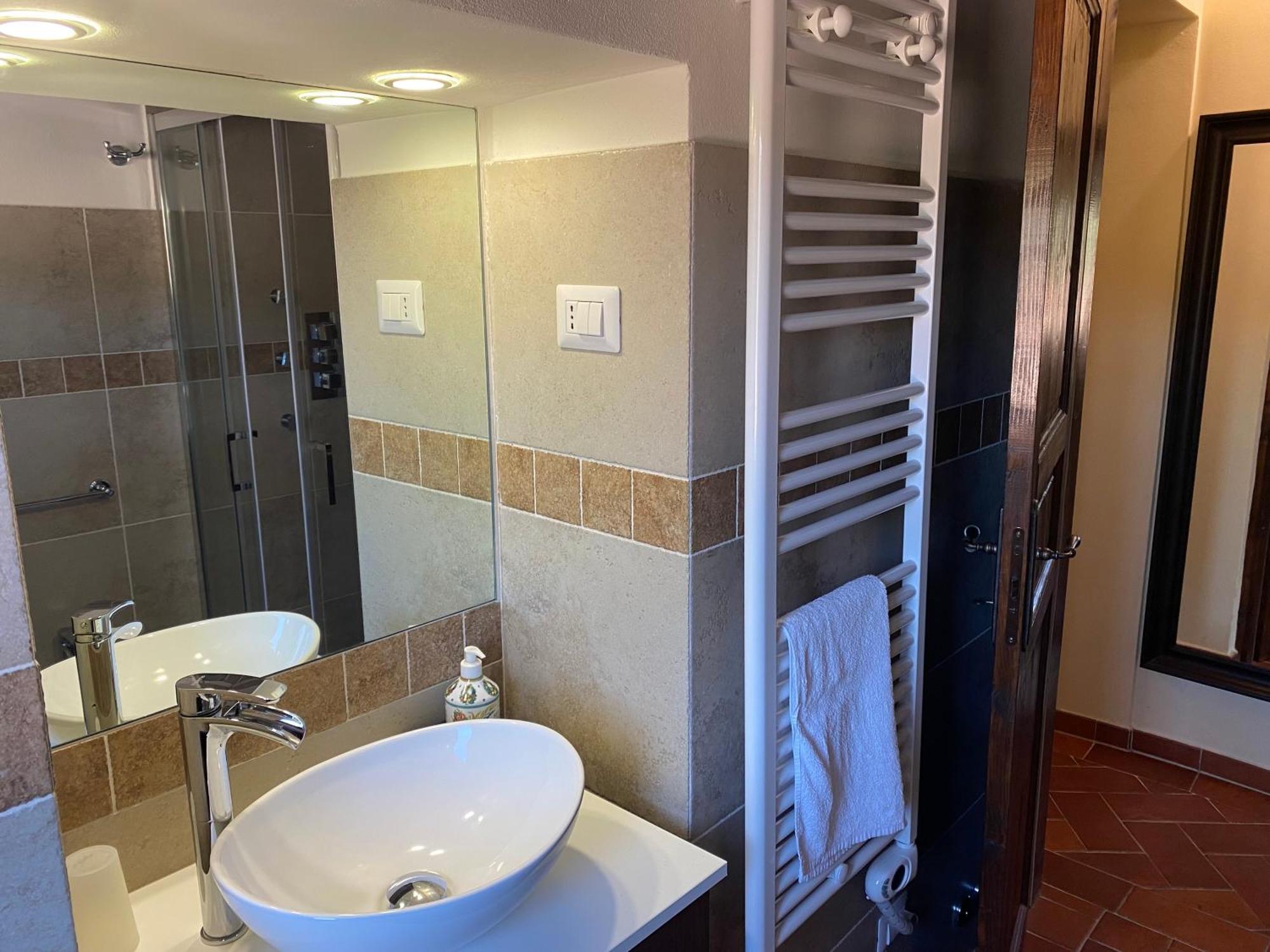 Apartamento Rosa Di Maggio Pari Exterior foto